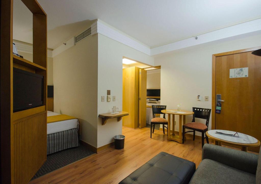 hotel-thumb