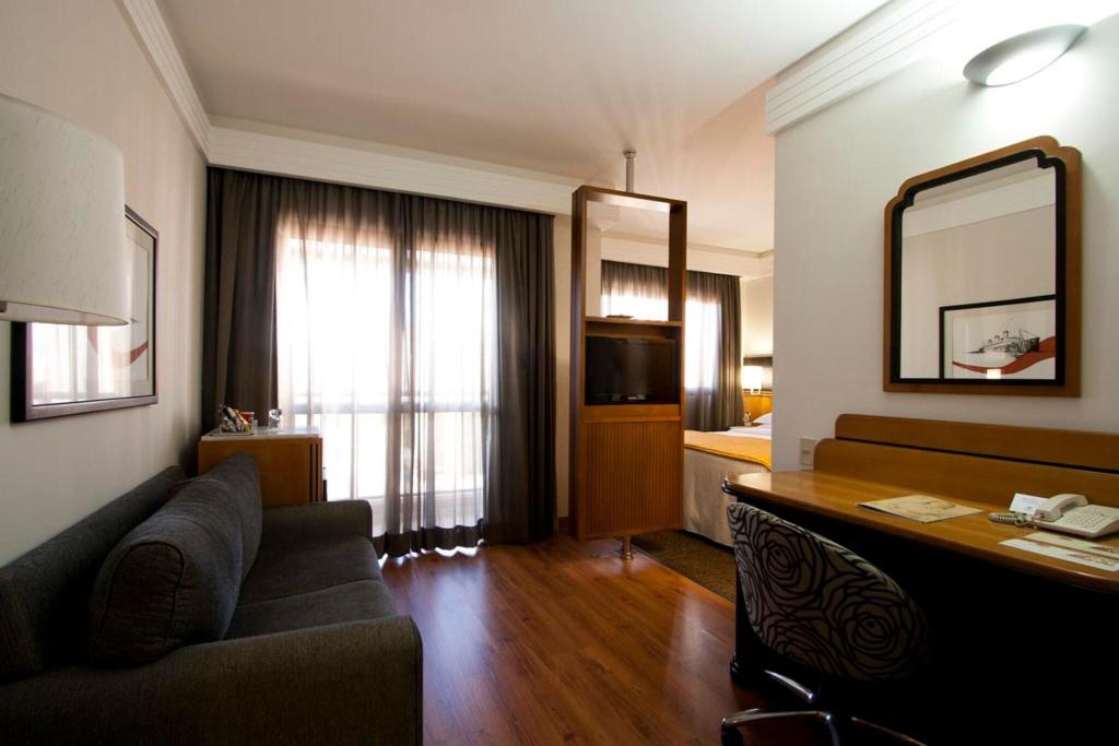 hotel-thumb