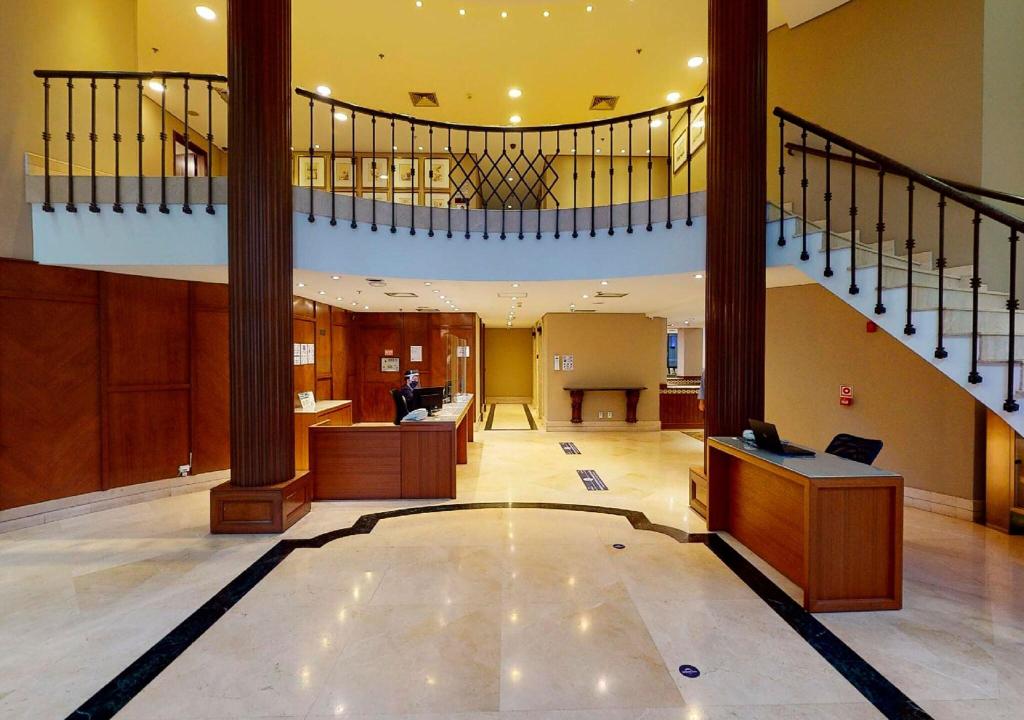 hotel-thumb