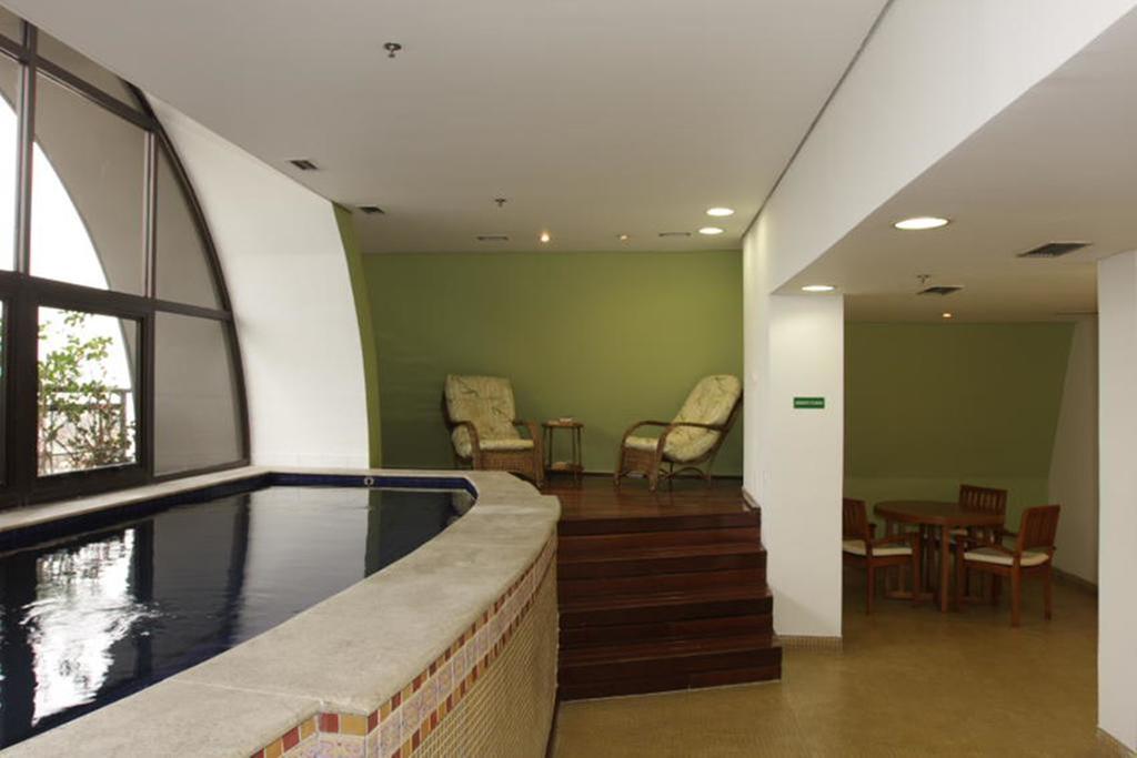 hotel-thumb