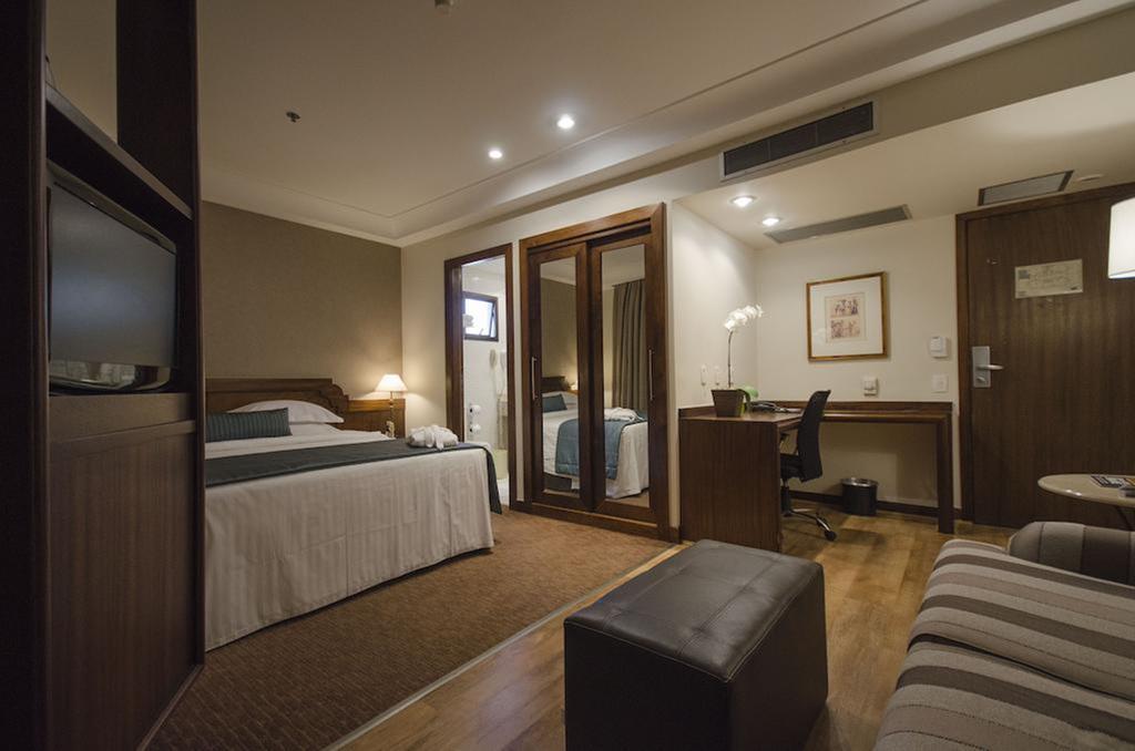 hotel-thumb