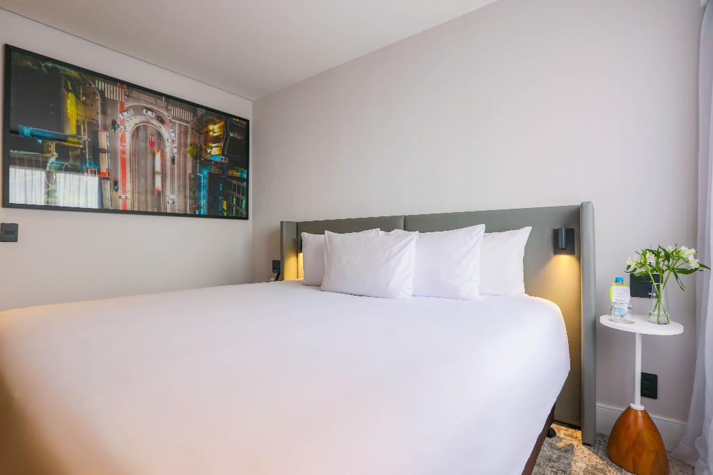 hotel-thumb