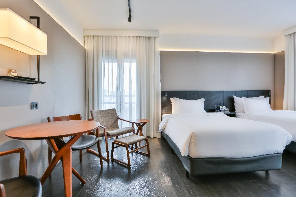 hotel-thumb