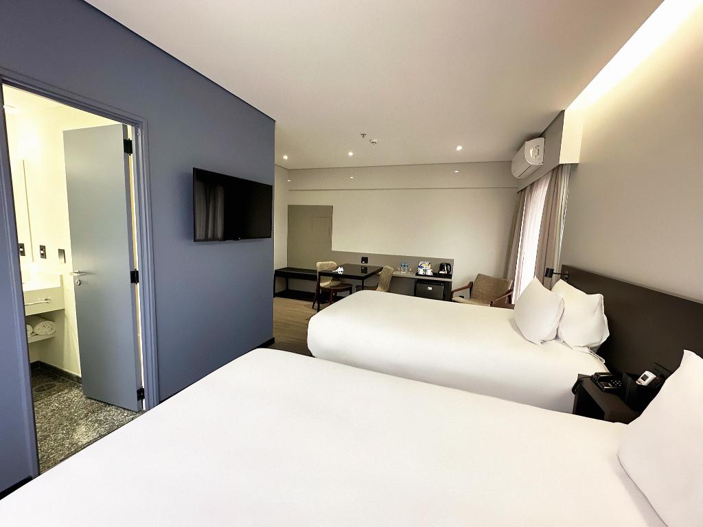 hotel-thumb