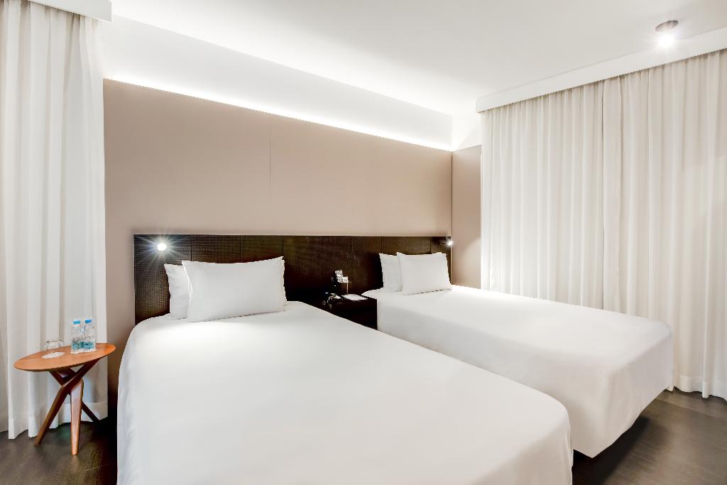 hotel-thumb