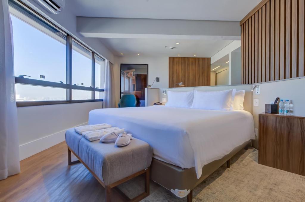 hotel-thumb
