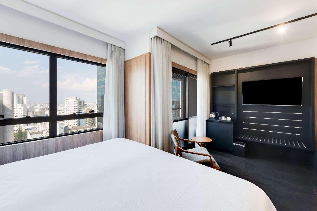 hotel-thumb