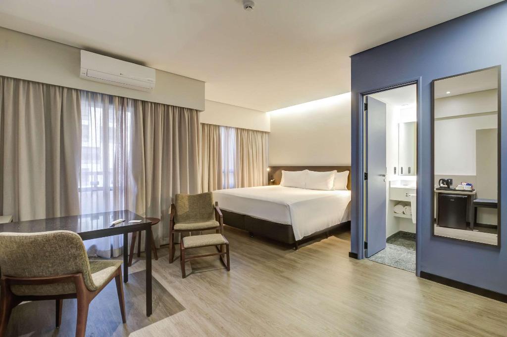 hotel-thumb