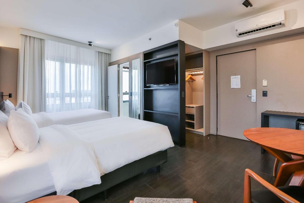 hotel-thumb