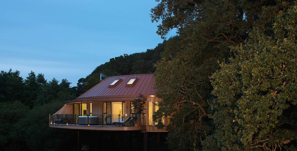 Chewton Glen
