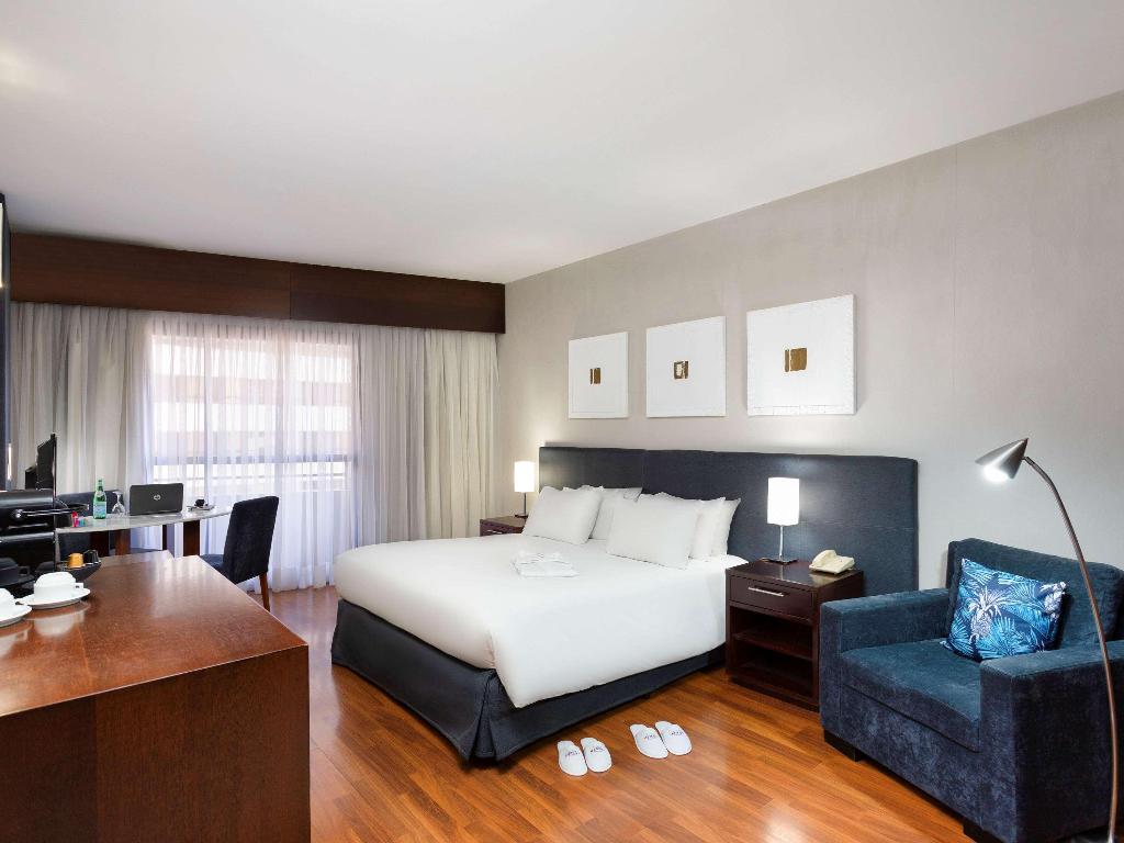 hotel-thumb