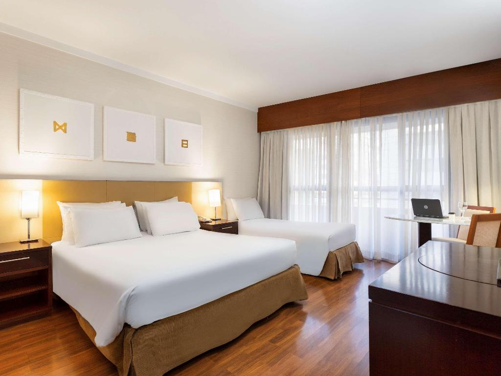 hotel-thumb