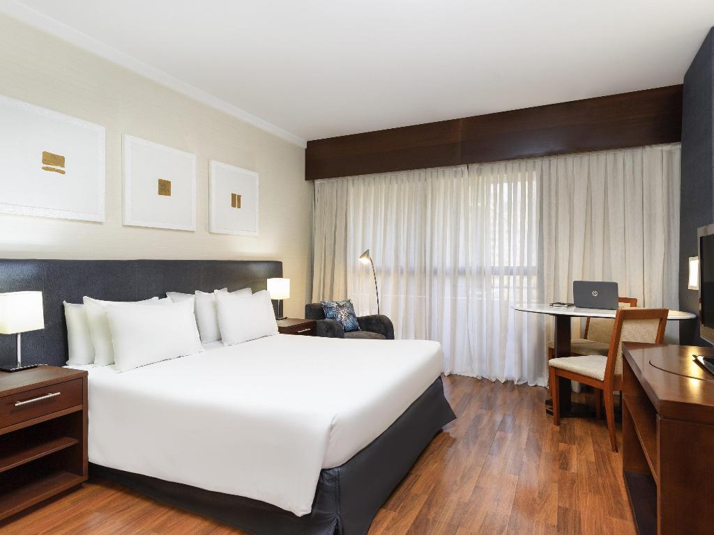 hotel-thumb