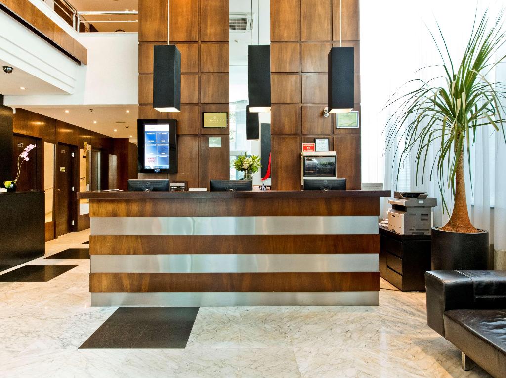 hotel-thumb