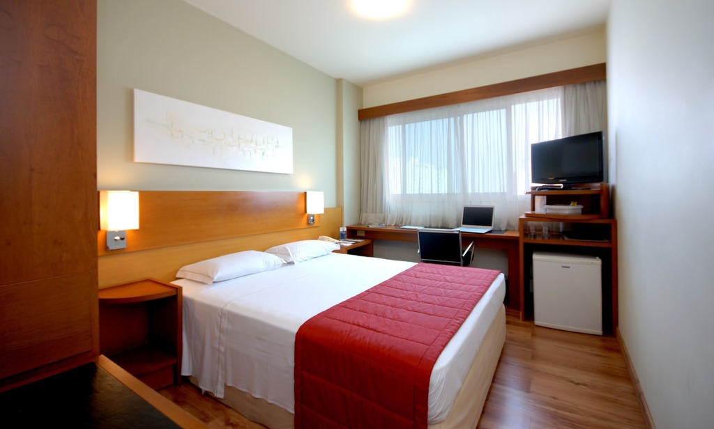 hotel-thumb