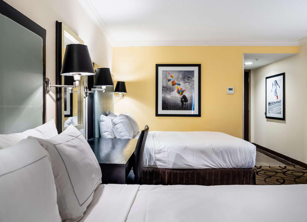 The Verve Hotel Boston Natick, Tapestry Collection