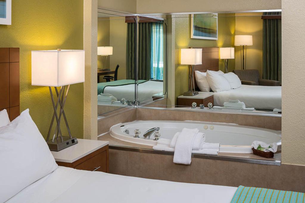 Holiday Inn Express Clermont 
