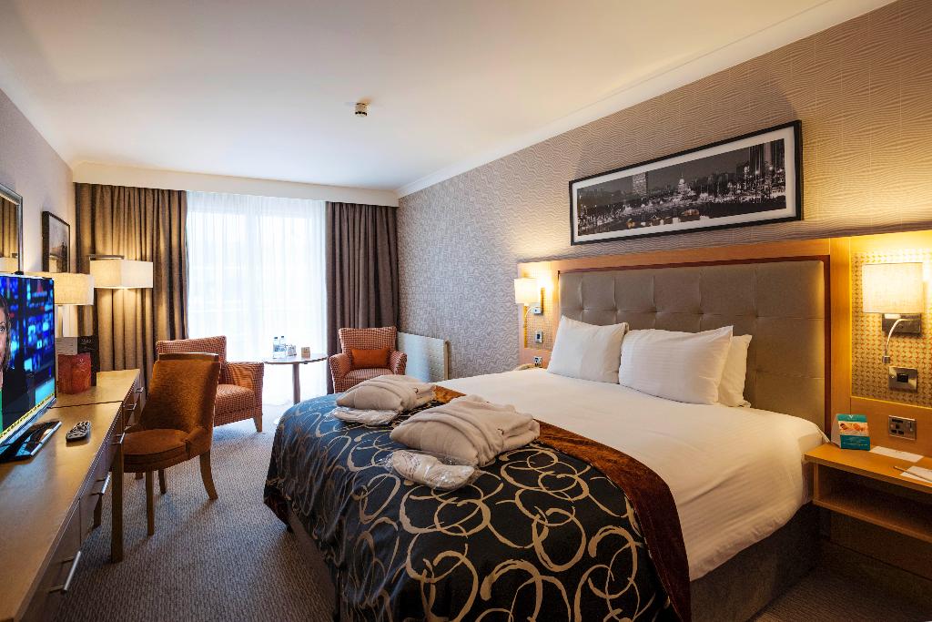 Clayton Hotel Cardiff Lane