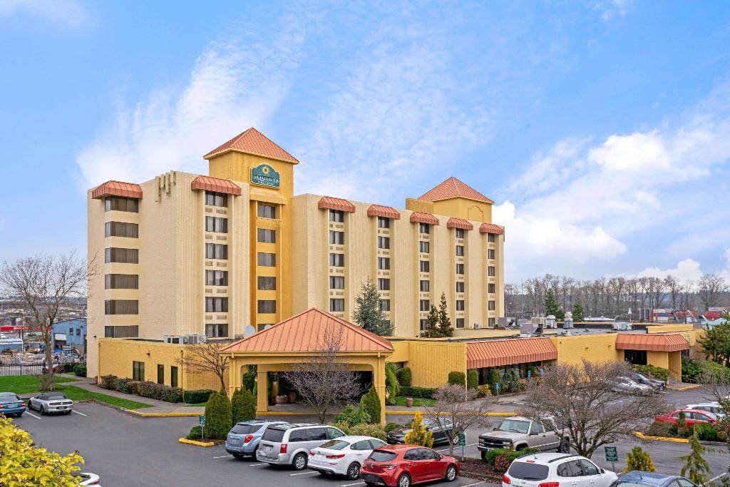 La Quinta Inn And Suites By Wyndham Tacoma - Seattle