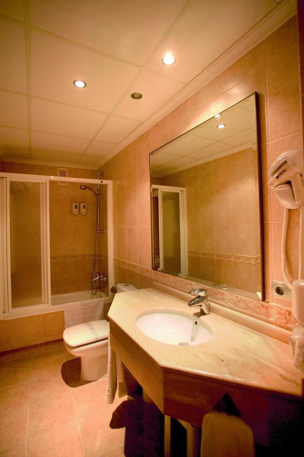 hotel-thumb