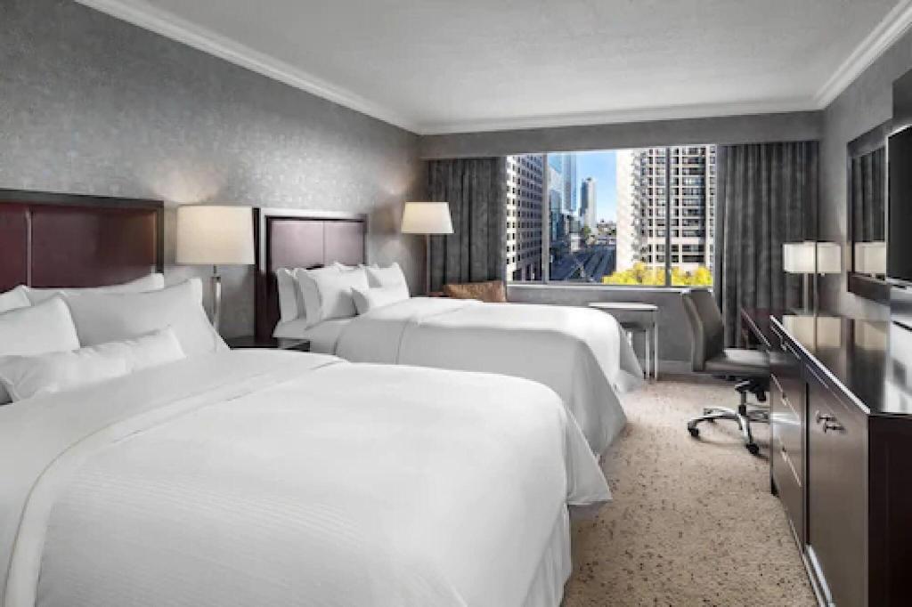 The Westin Harbour Castle