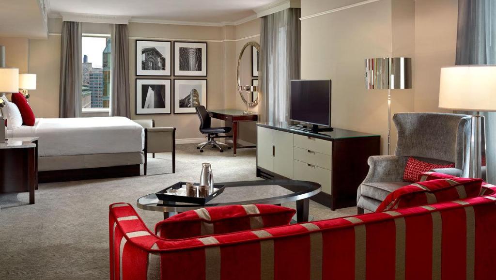The Omni King Edward Hotel