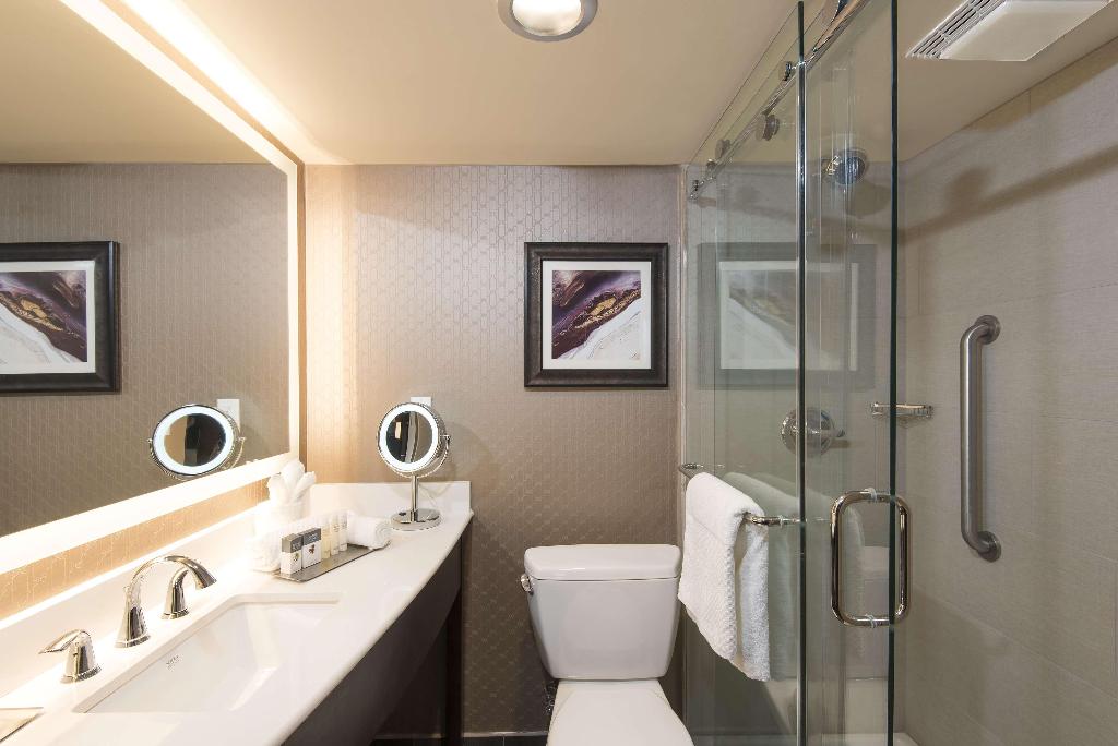 Doubletree By Hilton Schenectady Downtown