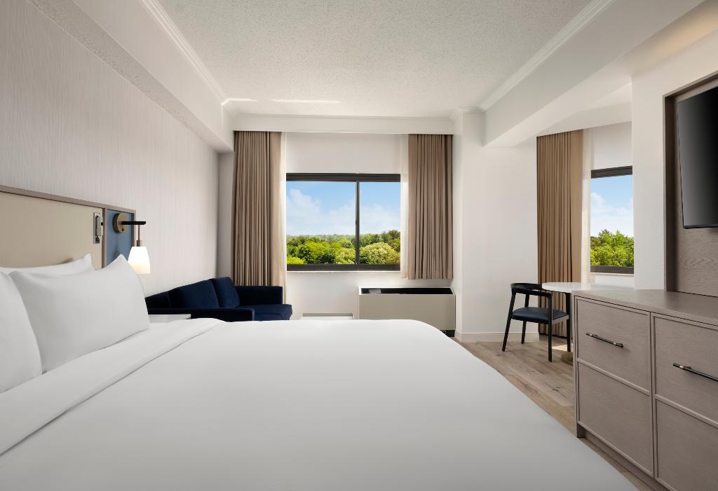 Sonesta White Plains Downtown