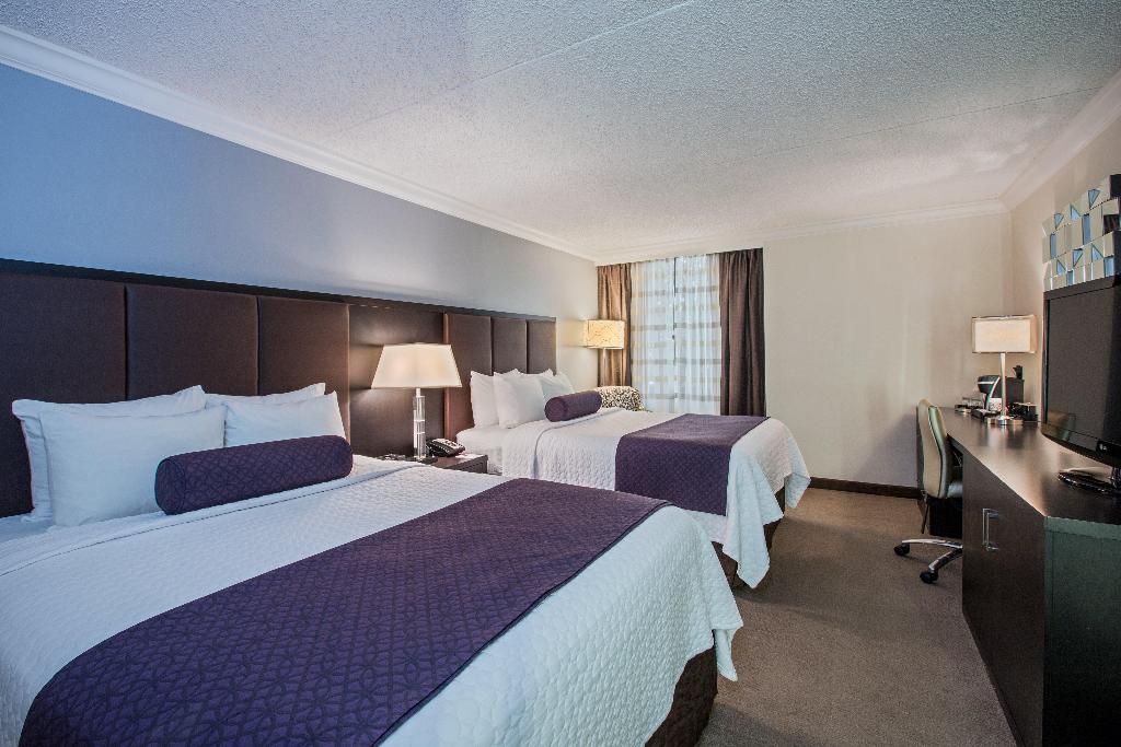 Crowne Plaza Suffern Mahwah