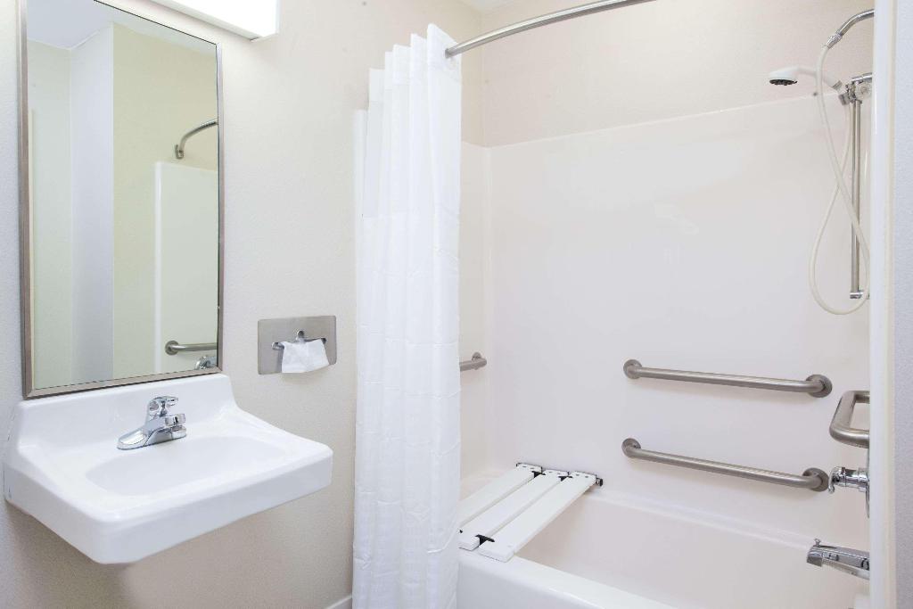 Quality Inn Brewerton - Syracuse Oneida Lake Area