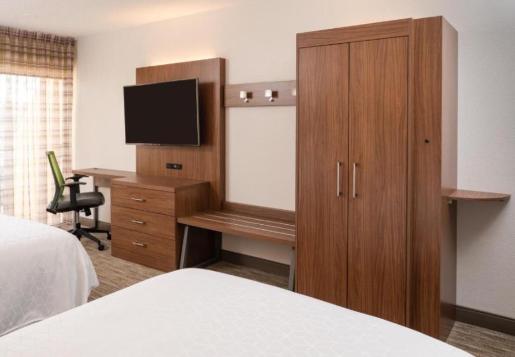 Holiday Inn Express Boca Raton-West 