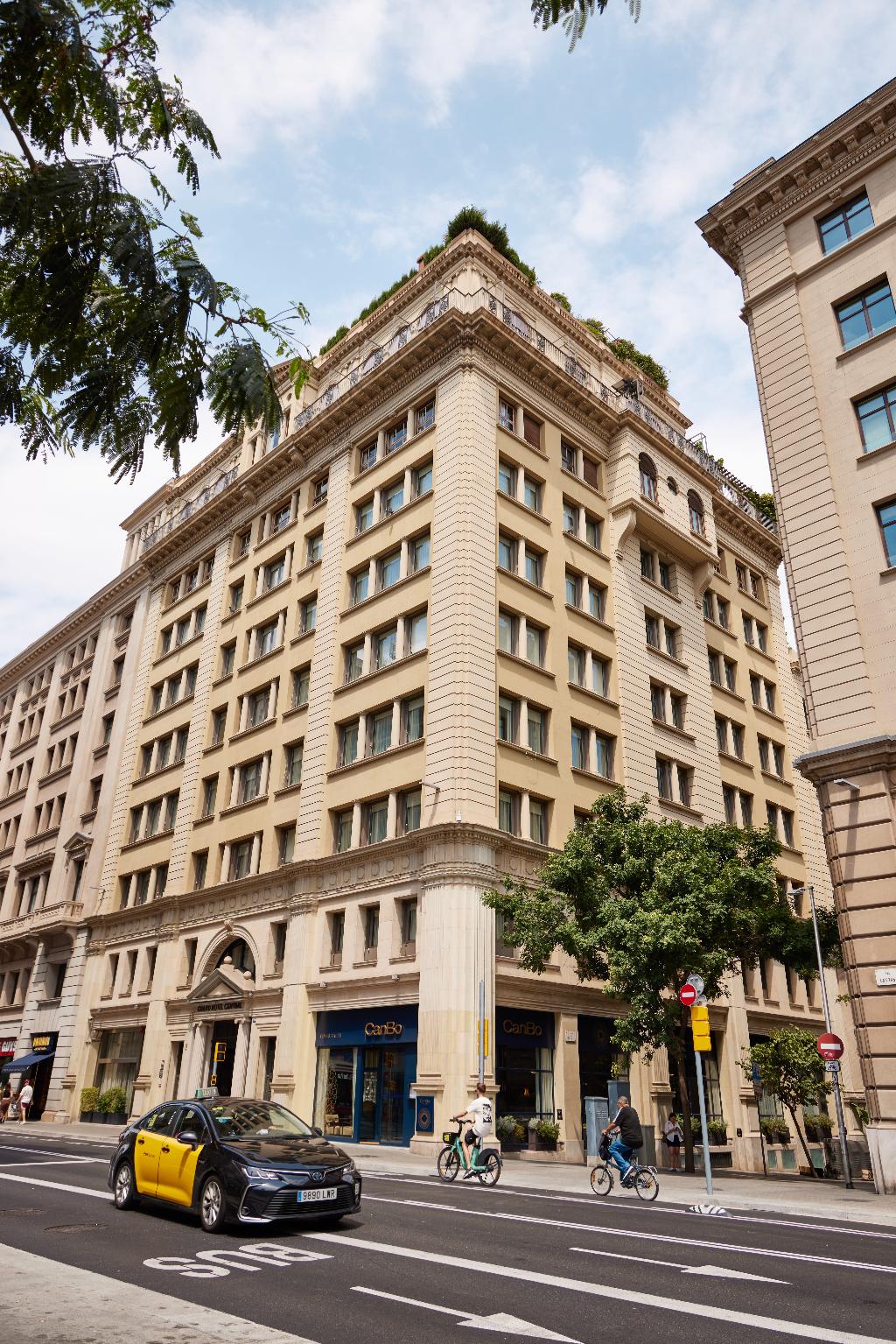 Grand Hotel Central photo 2