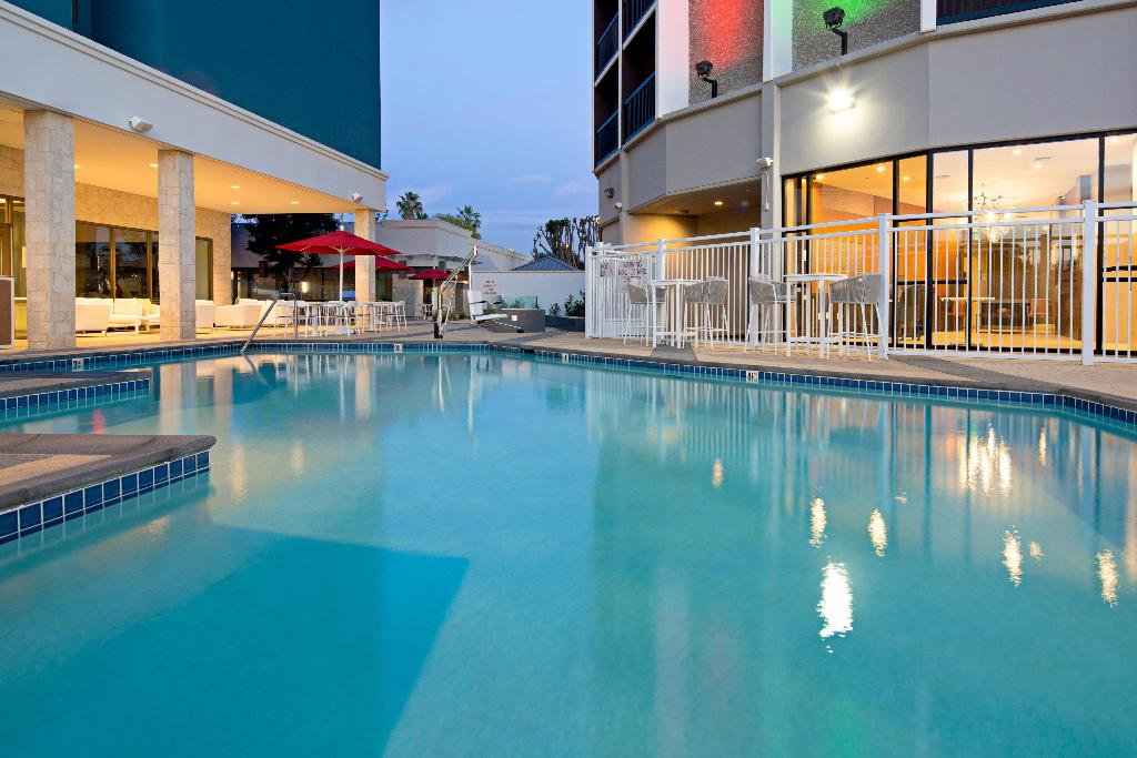 Hotel Holiday Inn Long Beach-Airport (Conference Ctr), USA, Long Beach. Großes 2
