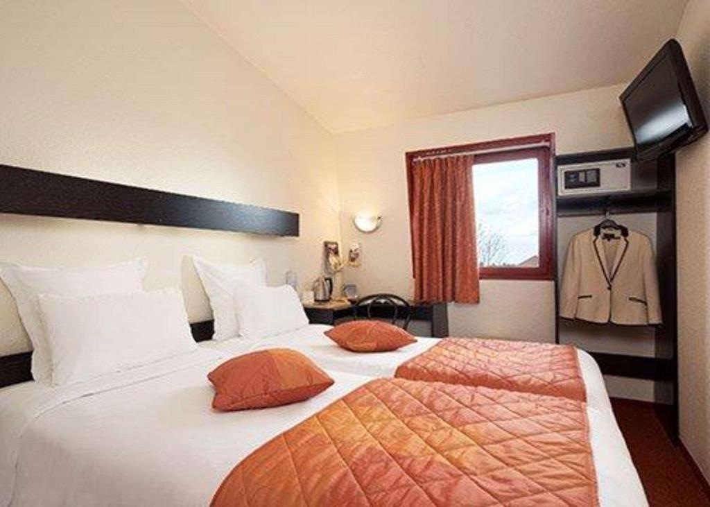 Hotel Geographotel Paris-Roissy CDG Airport, Frankreich, Le Mesnil-Amelot. Großes 2