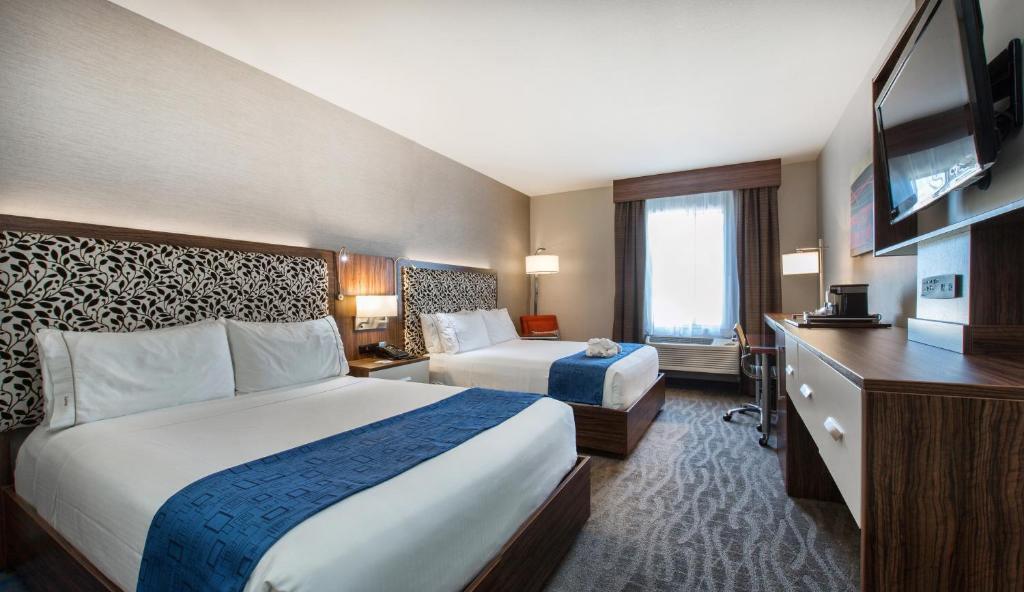Holiday Inn Express Redwood City-Central By IHG