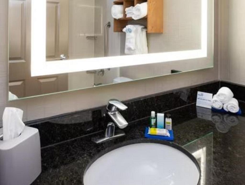 Holiday Inn Express S. Francisco-Airport South