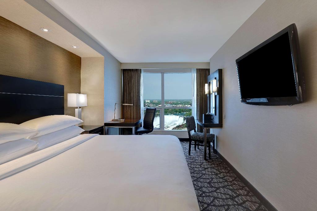Embassy Suites by Hilton Niagara Falls Fallsview photo 25