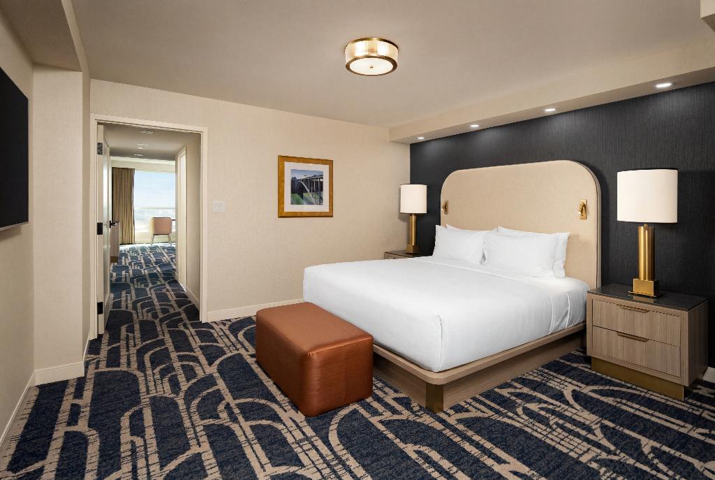 Embassy Suites by Hilton Niagara Falls Fallsview photo 122