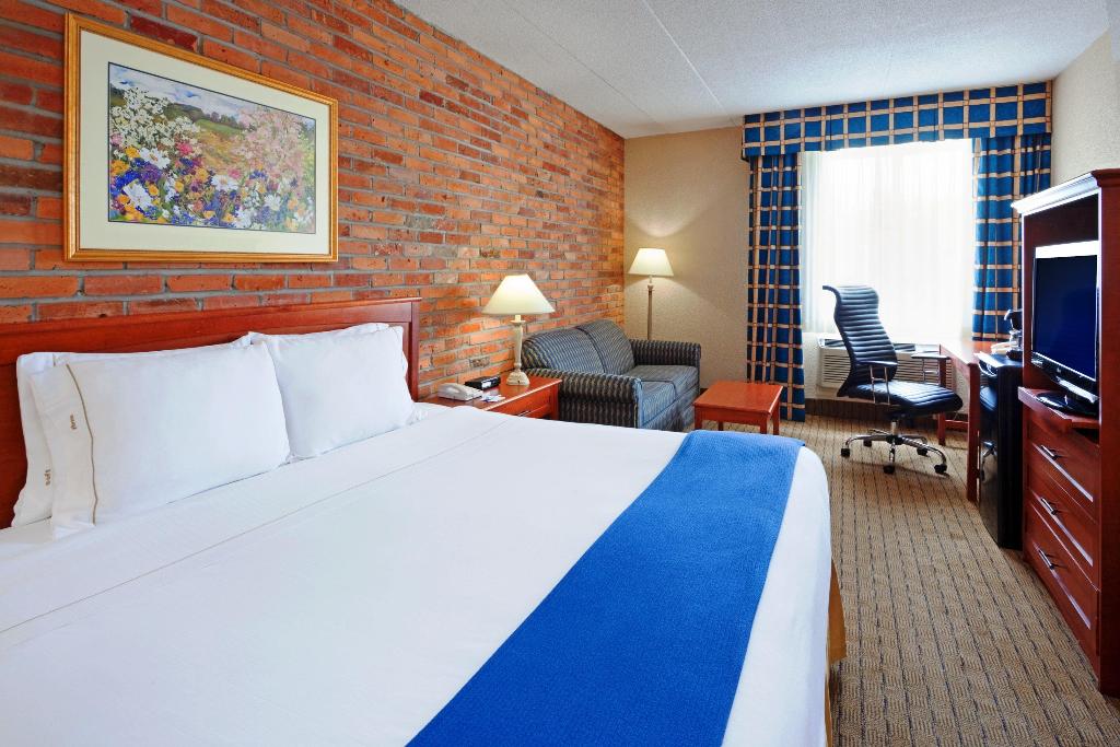 Holiday Inn Express Toronto East - Scarborough