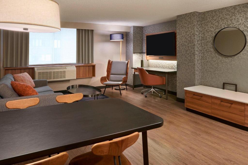 hotel-thumb