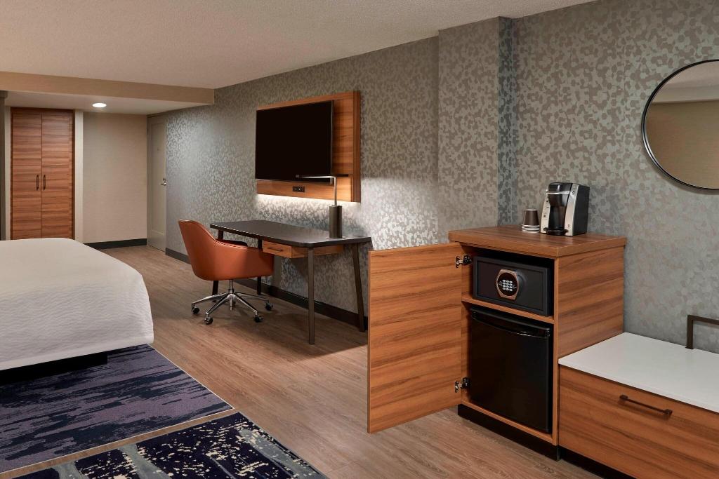 hotel-thumb