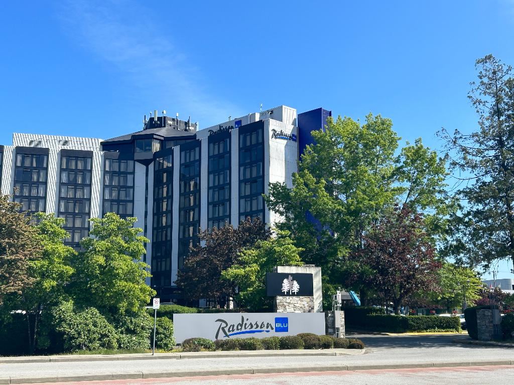 Radisson Blu Vancouver Airport Hotel & Marina