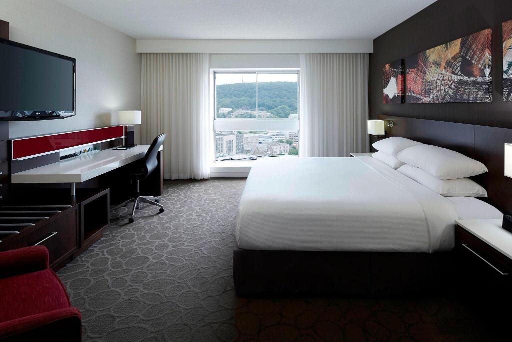 Delta Hotels Montreal