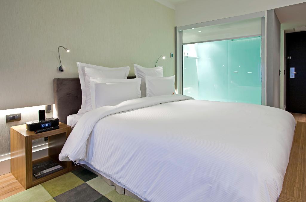 hotel-thumb