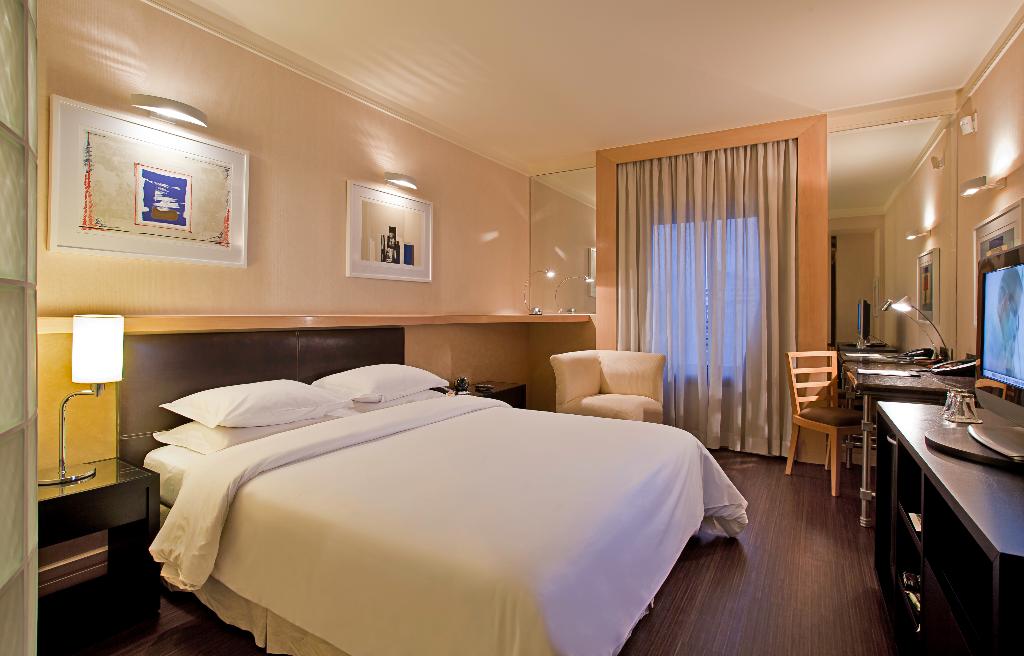hotel-thumb