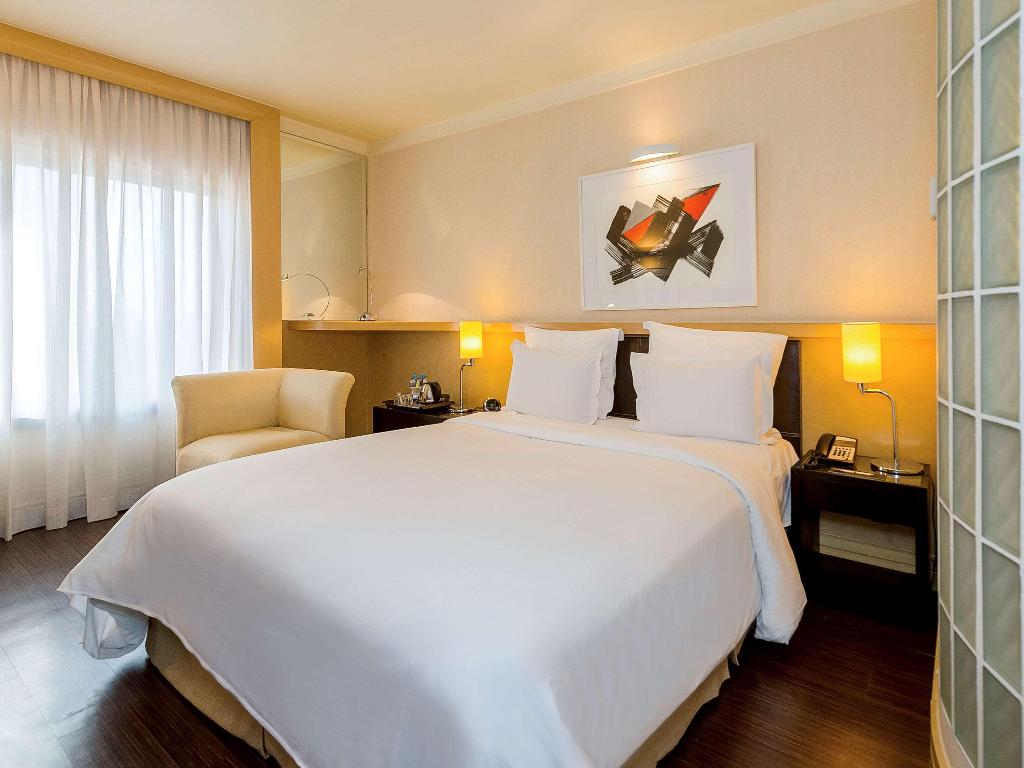 hotel-thumb