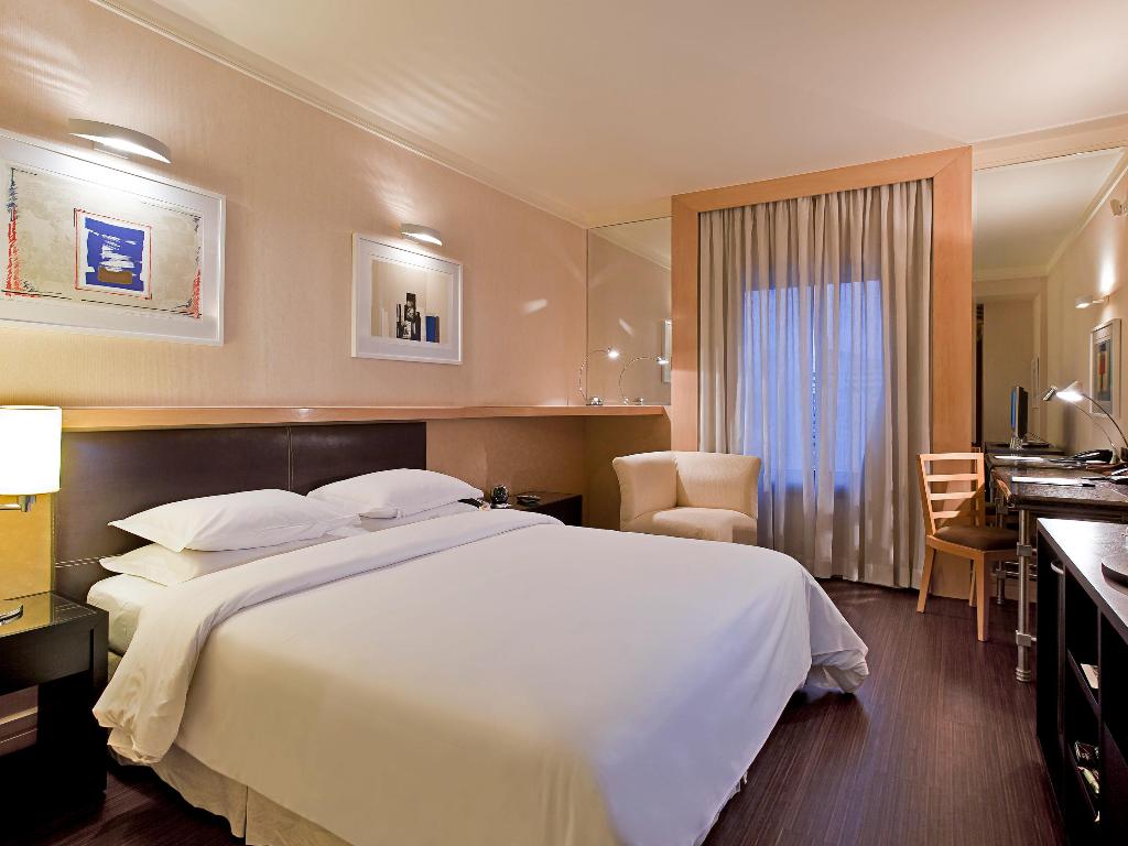 hotel-thumb