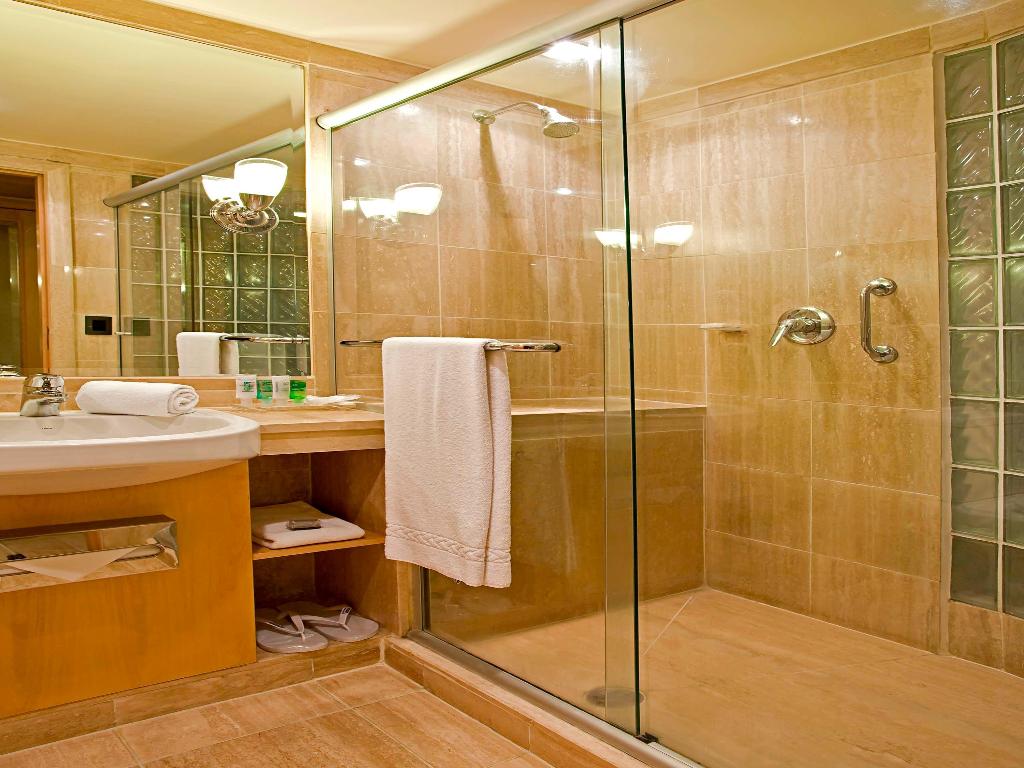 hotel-thumb