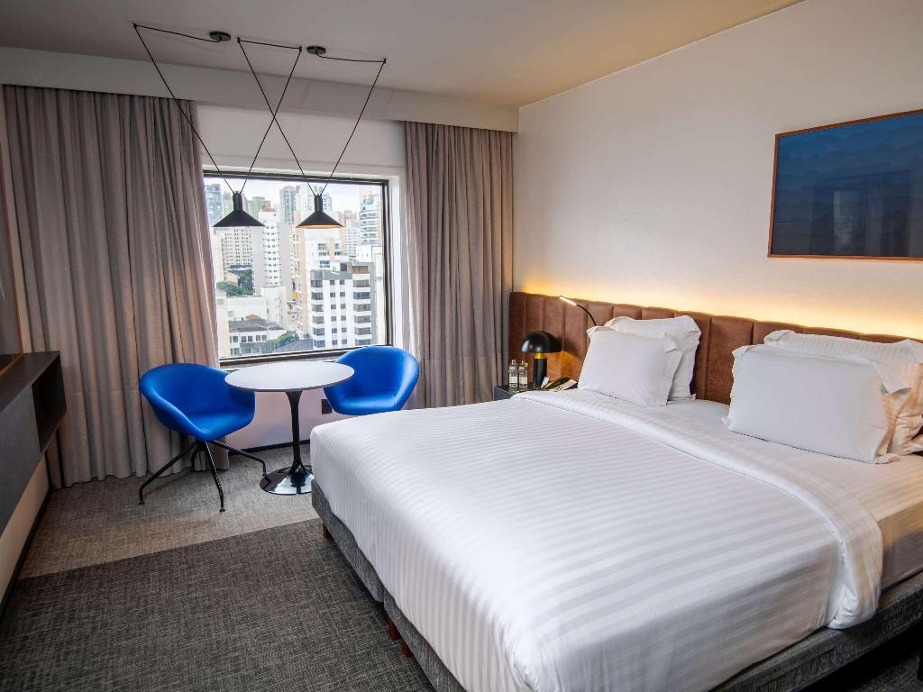 hotel-thumb