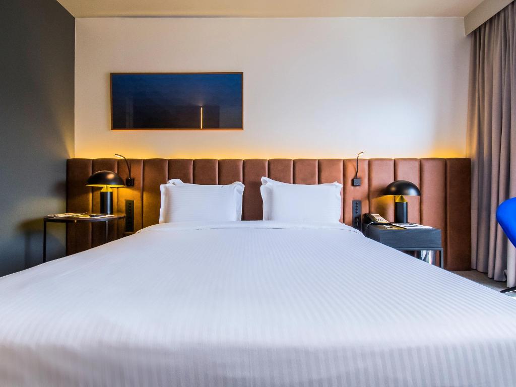 hotel-thumb